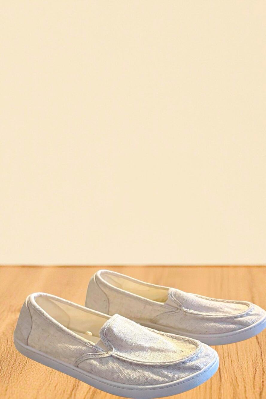 Time and Tru Women's White Brown Canvas Slip-On Flats, Memory Foam Comfort, 6.5
